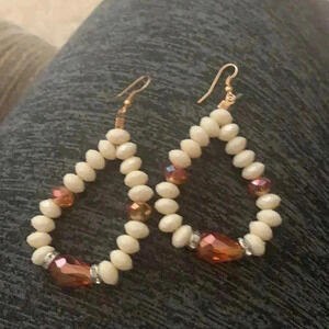 Dangeling Brown and Tan Ladies Earrings